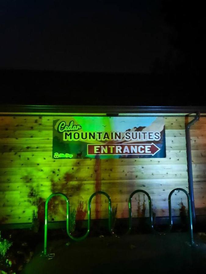 Cedar Mountain -Suite B Grants Pass Eksteriør billede